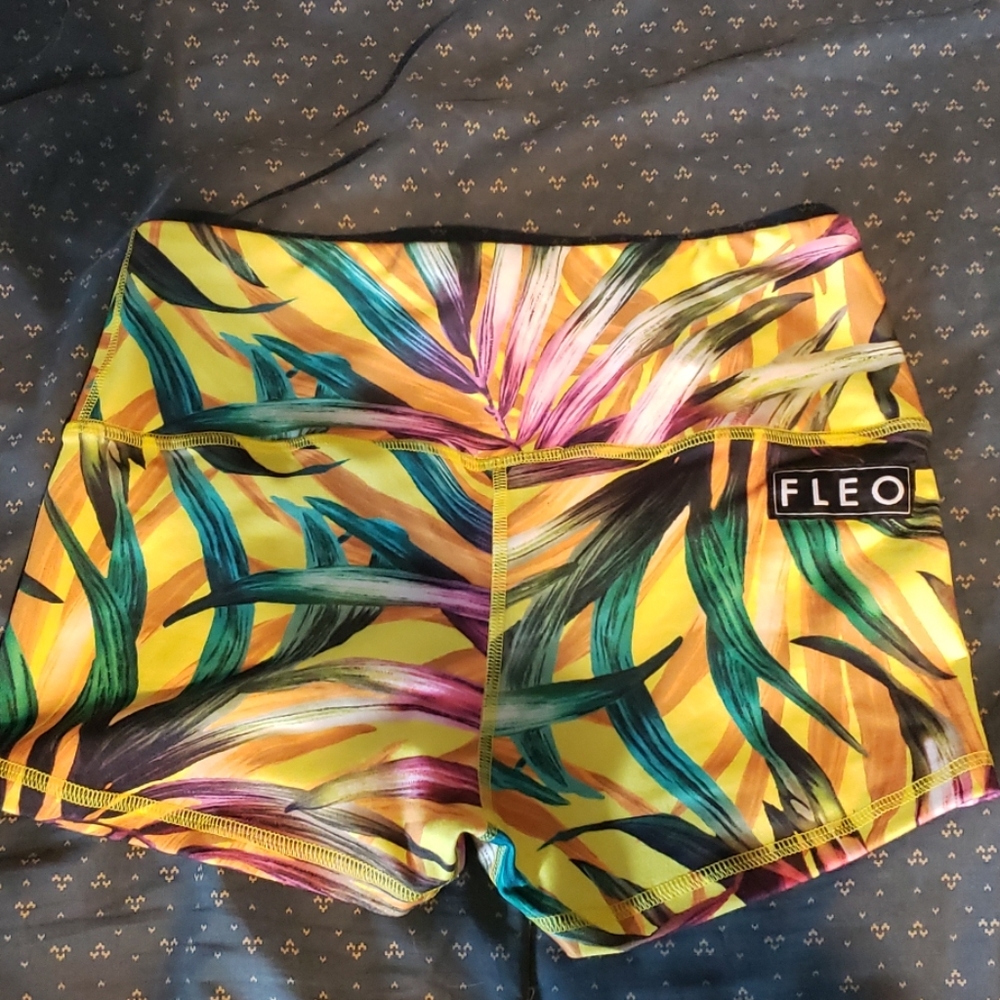 Fleo shorts
